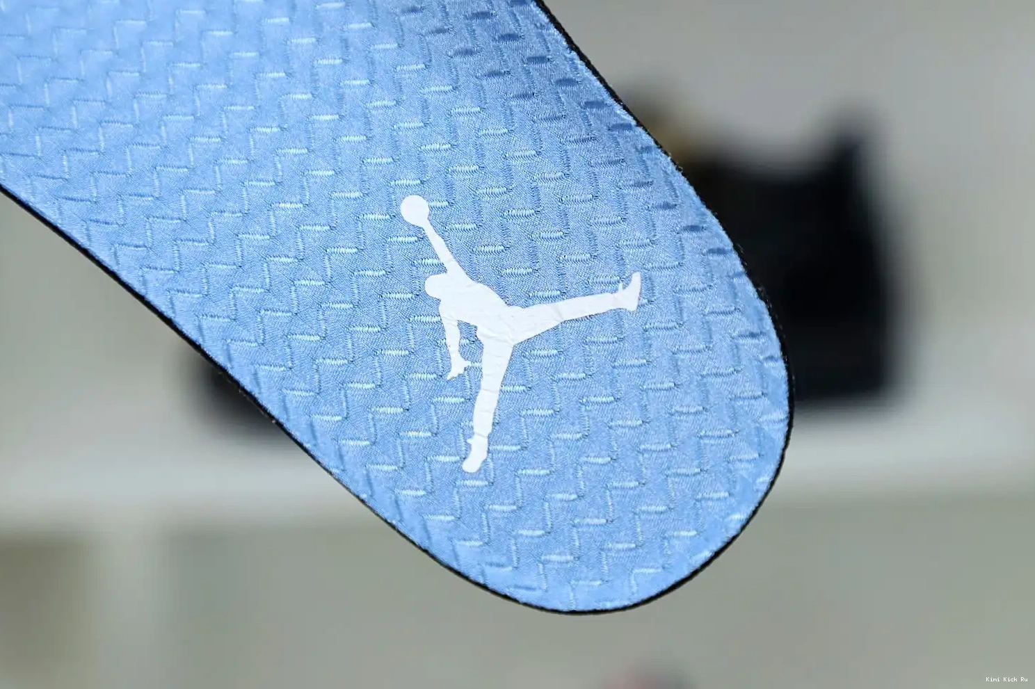 SE Kimikick JORDAN BLEU 401 BLACK-WHITE DV1310 AIR 5 BLUE RETRO UNIVERSITY 0630